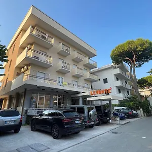 hotel-levante-riccione.riccione-hotels.org/