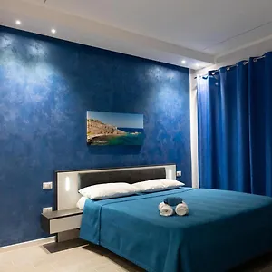 pietre-azzurre-rooms.sicilyhotelsitaly.net/
