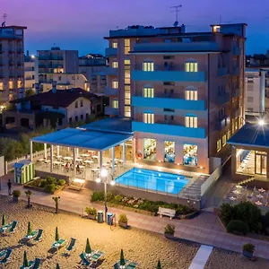 hotel-corallo-lido-di-jesolo.hotelslidodijesolo.com/